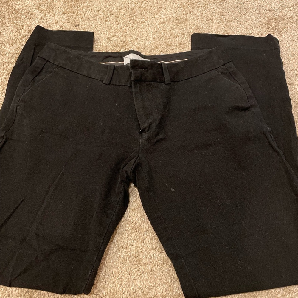 Low rise trousers